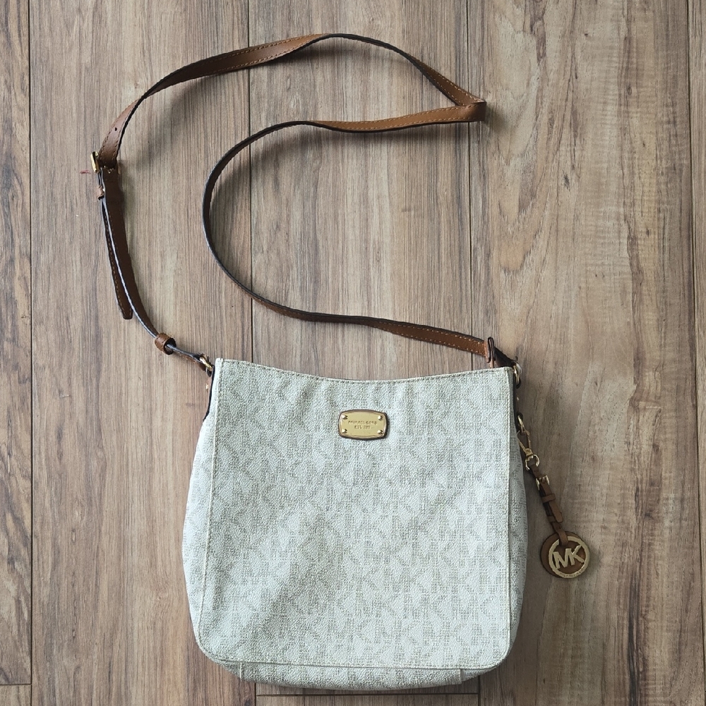 Michael Kors Cream Crossbody Bag